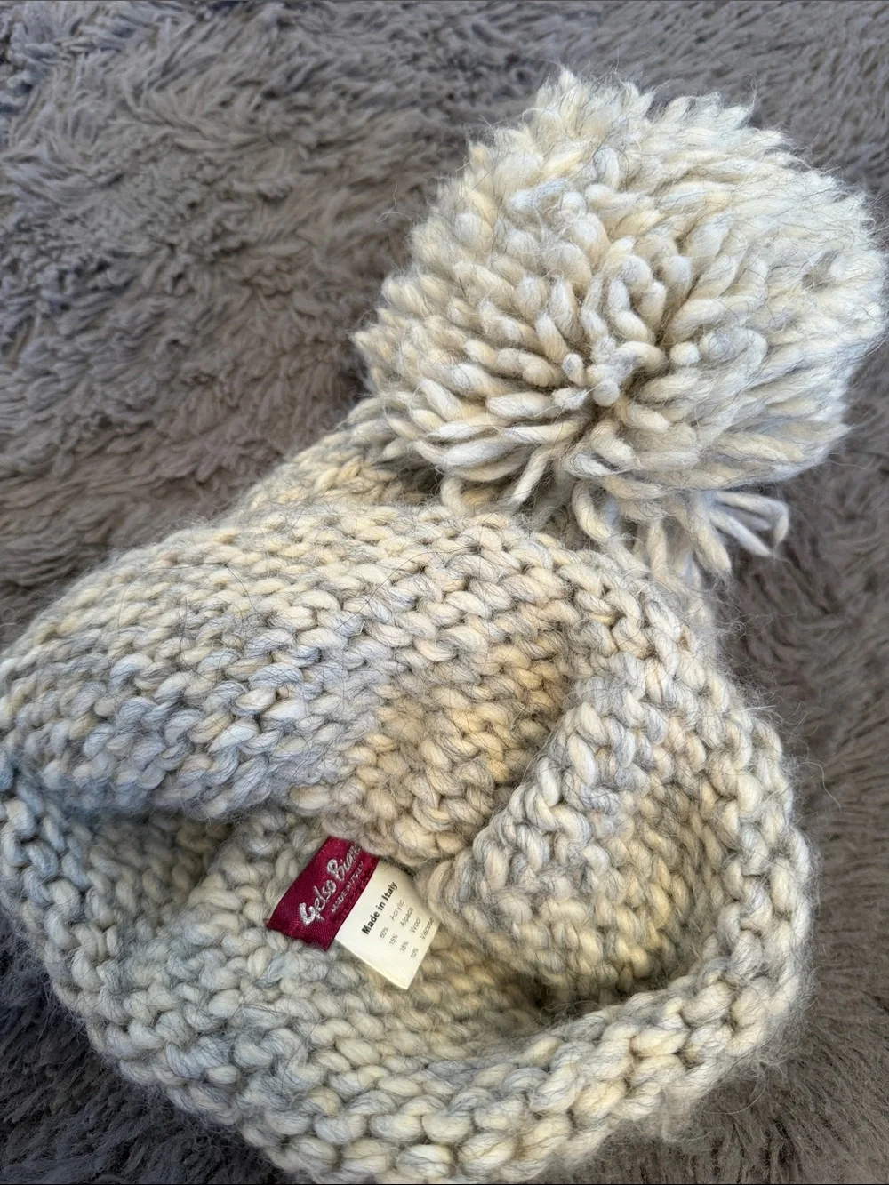 Gelso Bianco Pom Pom Knit Gray Hat One Size